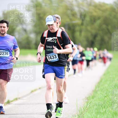 07.04.2024 - 43. Internationalen Wilhelmsburger Insellauf Dr. Thomas Lammeyer http://msf.ph/oto/6044079 07.04.2024 10:43:55 Laufen 2276, 2433 meine-sportfotos.de