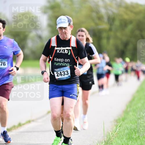07.04.2024 - 43. Internationalen Wilhelmsburger Insellauf Dr. Thomas Lammeyer http://msf.ph/oto/6044094 07.04.2024 10:43:55 Laufen 276, 2433 meine-sportfotos.de