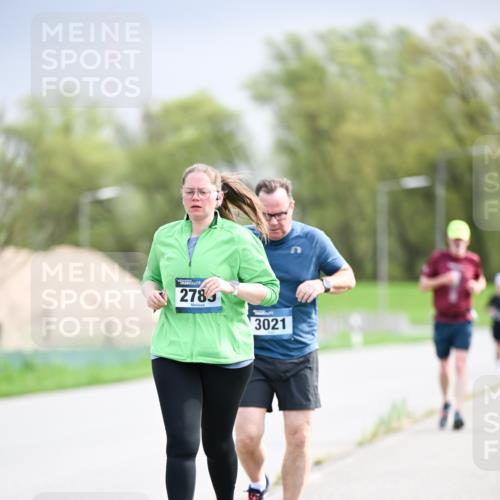07.04.2024 - 43. Internationalen Wilhelmsburger Insellauf Dr. Thomas Lammeyer http://msf.ph/oto/6044199 07.04.2024 10:44:16 Laufen 2783, 3021 meine-sportfotos.de