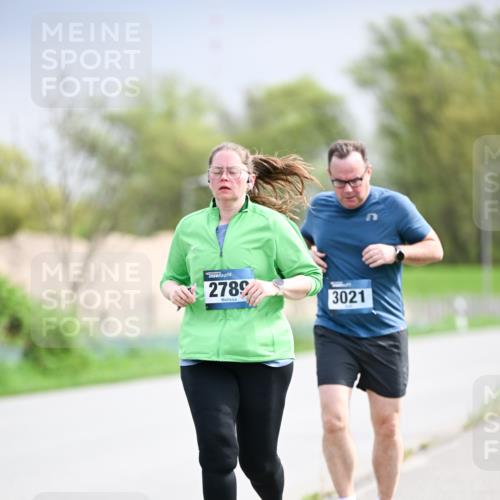 07.04.2024 - 43. Internationalen Wilhelmsburger Insellauf Dr. Thomas Lammeyer http://msf.ph/oto/6044216 07.04.2024 10:44:17 Laufen 2789, 3021 meine-sportfotos.de