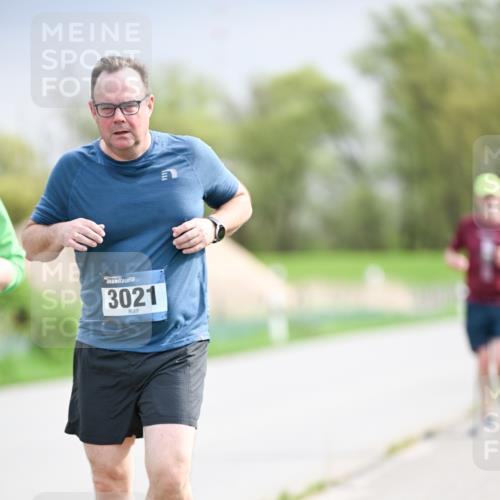 07.04.2024 - 43. Internationalen Wilhelmsburger Insellauf Dr. Thomas Lammeyer http://msf.ph/oto/6044261 07.04.2024 10:44:19 Laufen 3021 meine-sportfotos.de
