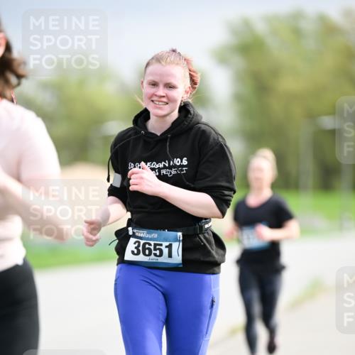 07.04.2024 - 43. Internationalen Wilhelmsburger Insellauf Dr. Thomas Lammeyer http://msf.ph/oto/6044492 07.04.2024 10:44:44 Laufen 6, 3651 meine-sportfotos.de