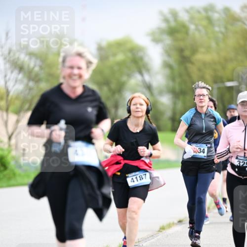 07.04.2024 - 43. Internationalen Wilhelmsburger Insellauf Dr. Thomas Lammeyer http://msf.ph/oto/6044594 07.04.2024 10:45:01 Laufen 4187, 34, 325 meine-sportfotos.de