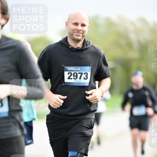 07.04.2024 - 43. Internationalen Wilhelmsburger Insellauf Dr. Thomas Lammeyer http://msf.ph/oto/6044755 07.04.2024 10:45:17 Laufen 2973 meine-sportfotos.de