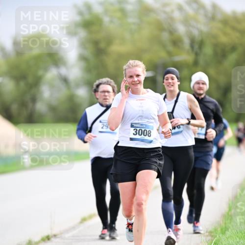 07.04.2024 - 43. Internationalen Wilhelmsburger Insellauf Dr. Thomas Lammeyer http://msf.ph/oto/6044969 07.04.2024 10:46:13 Laufen 29, 3008 meine-sportfotos.de