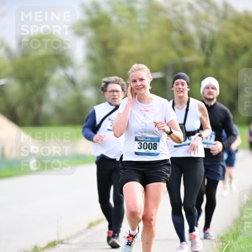 07.04.2024 - 43. Internationalen Wilhelmsburger Insellauf Dr. Thomas Lammeyer http://msf.ph/oto/6044971 07.04.2024 10:46:13 Laufen 3008 meine-sportfotos.de