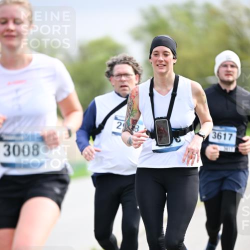 07.04.2024 - 43. Internationalen Wilhelmsburger Insellauf Dr. Thomas Lammeyer http://msf.ph/oto/6045009 07.04.2024 10:46:16 Laufen 3008, 29, 3617 meine-sportfotos.de