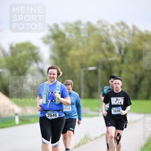 07.04.2024 - 43. Internationalen Wilhelmsburger Insellauf Dr. Thomas Lammeyer http://msf.ph/oto/6045150 07.04.2024 10:47:07 Laufen 2046, 054, 3698 meine-sportfotos.de