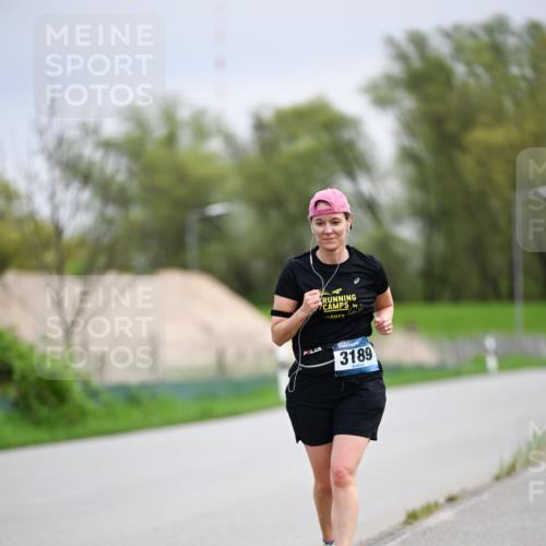 07.04.2024 - 43. Internationalen Wilhelmsburger Insellauf Dr. Thomas Lammeyer http://msf.ph/oto/6045229 07.04.2024 10:48:37 Laufen 3189 meine-sportfotos.de