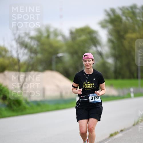 07.04.2024 - 43. Internationalen Wilhelmsburger Insellauf Dr. Thomas Lammeyer http://msf.ph/oto/6045231 07.04.2024 10:48:37 Laufen 3189 meine-sportfotos.de