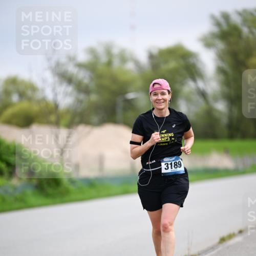 07.04.2024 - 43. Internationalen Wilhelmsburger Insellauf Dr. Thomas Lammeyer http://msf.ph/oto/6045239 07.04.2024 10:48:38 Laufen 3189 meine-sportfotos.de