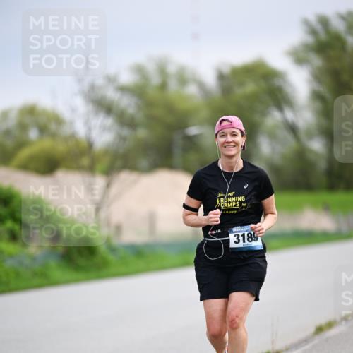 07.04.2024 - 43. Internationalen Wilhelmsburger Insellauf Dr. Thomas Lammeyer http://msf.ph/oto/6045241 07.04.2024 10:48:38 Laufen 3189 meine-sportfotos.de