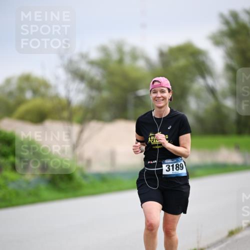 07.04.2024 - 43. Internationalen Wilhelmsburger Insellauf Dr. Thomas Lammeyer http://msf.ph/oto/6045243 07.04.2024 10:48:38 Laufen 3189 meine-sportfotos.de
