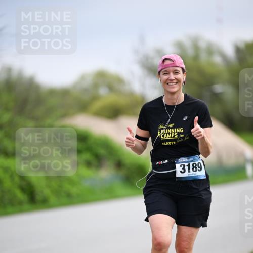 07.04.2024 - 43. Internationalen Wilhelmsburger Insellauf Dr. Thomas Lammeyer http://msf.ph/oto/6045263 07.04.2024 10:48:39 Laufen 3189 meine-sportfotos.de
