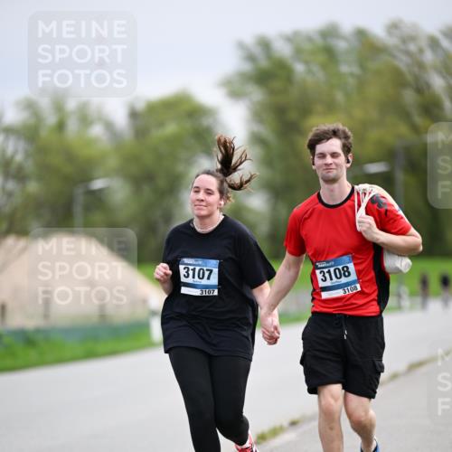 07.04.2024 - 43. Internationalen Wilhelmsburger Insellauf Dr. Thomas Lammeyer http://msf.ph/oto/6045355 07.04.2024 10:49:34 Laufen 3107, 3107, 3108, 3108 meine-sportfotos.de