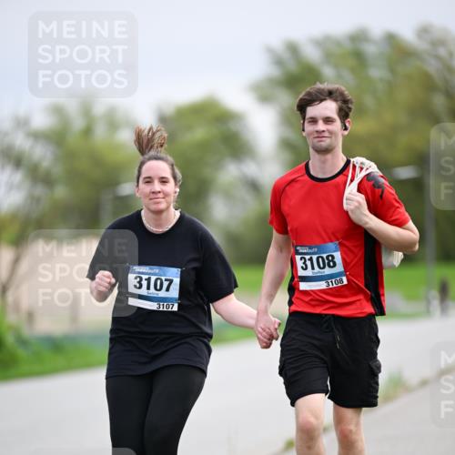 07.04.2024 - 43. Internationalen Wilhelmsburger Insellauf Dr. Thomas Lammeyer http://msf.ph/oto/6045373 07.04.2024 10:49:35 Laufen 3107, 3107, 3108, 3108 meine-sportfotos.de