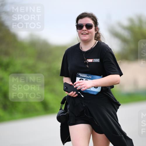 07.04.2024 - 43. Internationalen Wilhelmsburger Insellauf Dr. Thomas Lammeyer http://msf.ph/oto/6045469 07.04.2024 10:51:22 Laufen  meine-sportfotos.de