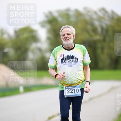 07.04.2024 - 43. Internationalen Wilhelmsburger Insellauf Dr. Thomas Lammeyer http://msf.ph/oto/6045477 07.04.2024 10:52:06 Laufen 2023, 2210 meine-sportfotos.de