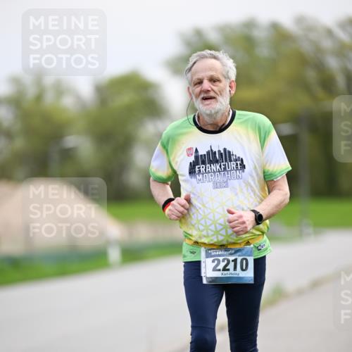 07.04.2024 - 43. Internationalen Wilhelmsburger Insellauf Dr. Thomas Lammeyer http://msf.ph/oto/6045489 07.04.2024 10:52:07 Laufen 2023, 43, 2210 meine-sportfotos.de