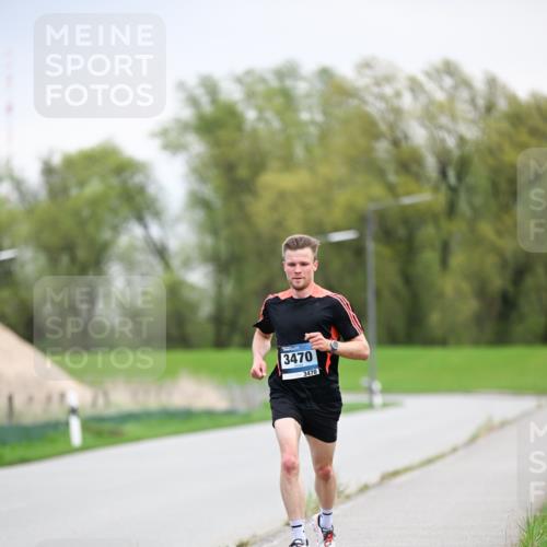 07.04.2024 - 43. Internationalen Wilhelmsburger Insellauf Dr. Thomas Lammeyer http://msf.ph/oto/6045641 07.04.2024 11:01:36 Laufen 3470, 3470 meine-sportfotos.de