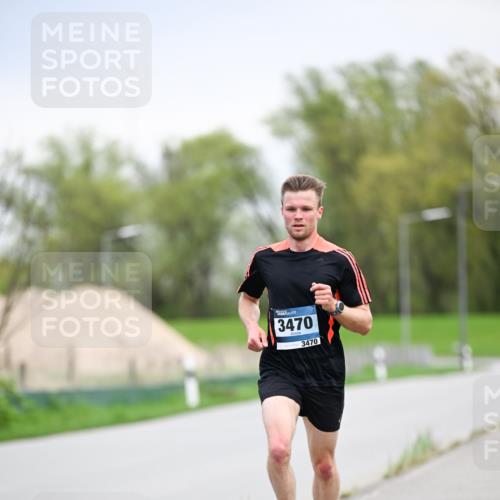 07.04.2024 - 43. Internationalen Wilhelmsburger Insellauf Dr. Thomas Lammeyer http://msf.ph/oto/6045660 07.04.2024 11:01:37 Laufen 3470, 3470 meine-sportfotos.de