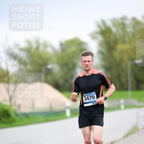 07.04.2024 - 43. Internationalen Wilhelmsburger Insellauf Dr. Thomas Lammeyer http://msf.ph/oto/6045665 07.04.2024 11:01:37 Laufen 3470, 3470 meine-sportfotos.de