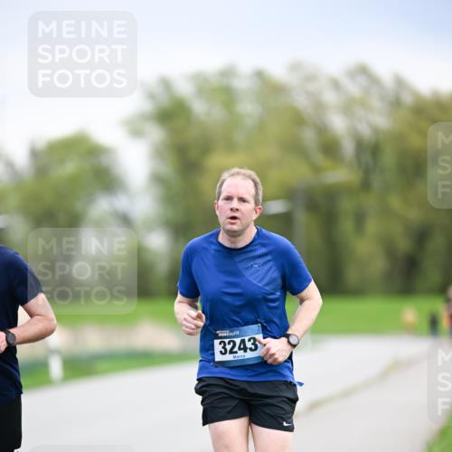 07.04.2024 - 43. Internationalen Wilhelmsburger Insellauf Dr. Thomas Lammeyer http://msf.ph/oto/6045823 07.04.2024 11:04:31 Laufen 3243 meine-sportfotos.de