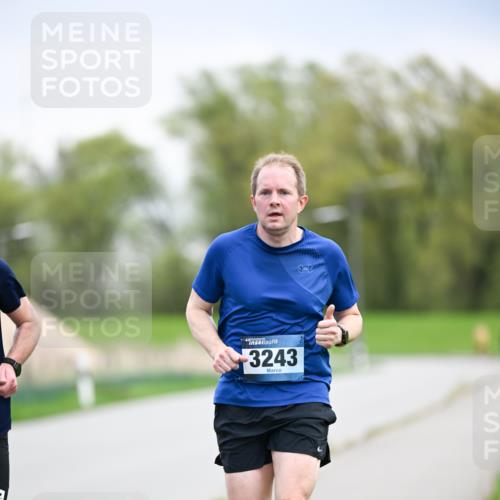 07.04.2024 - 43. Internationalen Wilhelmsburger Insellauf Dr. Thomas Lammeyer http://msf.ph/oto/6045827 07.04.2024 11:04:31 Laufen 3243 meine-sportfotos.de