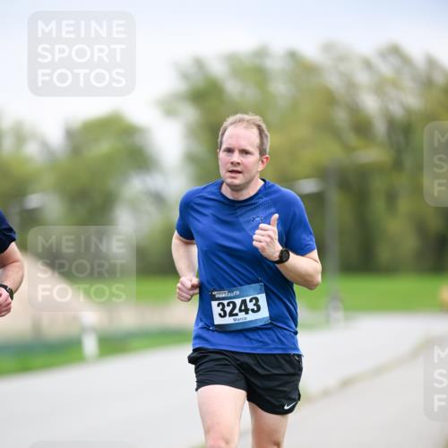 07.04.2024 - 43. Internationalen Wilhelmsburger Insellauf Dr. Thomas Lammeyer http://msf.ph/oto/6045828 07.04.2024 11:04:31 Laufen 3243 meine-sportfotos.de