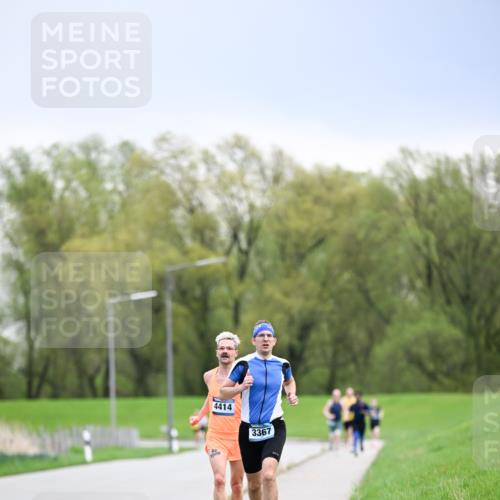 07.04.2024 - 43. Internationalen Wilhelmsburger Insellauf Dr. Thomas Lammeyer http://msf.ph/oto/6045896 07.04.2024 11:04:52 Laufen 4414, 3367 meine-sportfotos.de