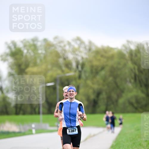 07.04.2024 - 43. Internationalen Wilhelmsburger Insellauf Dr. Thomas Lammeyer http://msf.ph/oto/6045908 07.04.2024 11:04:54 Laufen 3367 meine-sportfotos.de