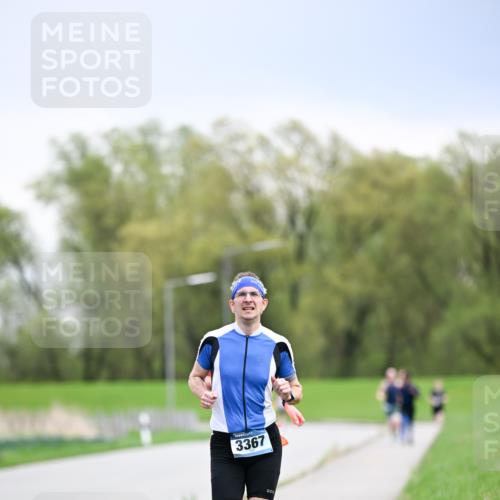 07.04.2024 - 43. Internationalen Wilhelmsburger Insellauf Dr. Thomas Lammeyer http://msf.ph/oto/6045920 07.04.2024 11:04:55 Laufen 3367 meine-sportfotos.de