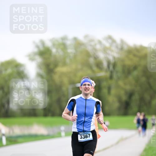 07.04.2024 - 43. Internationalen Wilhelmsburger Insellauf Dr. Thomas Lammeyer http://msf.ph/oto/6045930 07.04.2024 11:04:55 Laufen 3367 meine-sportfotos.de