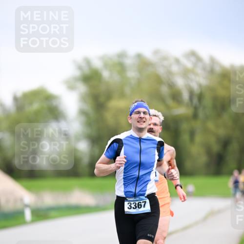 07.04.2024 - 43. Internationalen Wilhelmsburger Insellauf Dr. Thomas Lammeyer http://msf.ph/oto/6045942 07.04.2024 11:04:56 Laufen 3367 meine-sportfotos.de