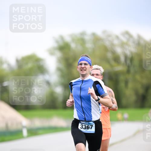 07.04.2024 - 43. Internationalen Wilhelmsburger Insellauf Dr. Thomas Lammeyer http://msf.ph/oto/6045946 07.04.2024 11:04:56 Laufen 3367 meine-sportfotos.de