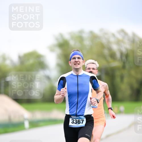 07.04.2024 - 43. Internationalen Wilhelmsburger Insellauf Dr. Thomas Lammeyer http://msf.ph/oto/6045950 07.04.2024 11:04:57 Laufen 3367 meine-sportfotos.de