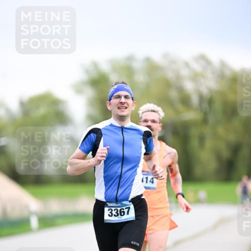 07.04.2024 - 43. Internationalen Wilhelmsburger Insellauf Dr. Thomas Lammeyer http://msf.ph/oto/6045953 07.04.2024 11:04:57 Laufen 3367, 414 meine-sportfotos.de