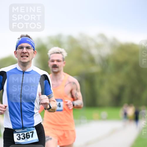 07.04.2024 - 43. Internationalen Wilhelmsburger Insellauf Dr. Thomas Lammeyer http://msf.ph/oto/6045957 07.04.2024 11:04:58 Laufen 3367 meine-sportfotos.de