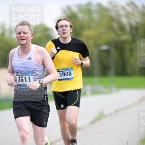 07.04.2024 - 43. Internationalen Wilhelmsburger Insellauf Dr. Thomas Lammeyer http://msf.ph/oto/6046098 07.04.2024 11:05:45 Laufen 3611, 3908 meine-sportfotos.de