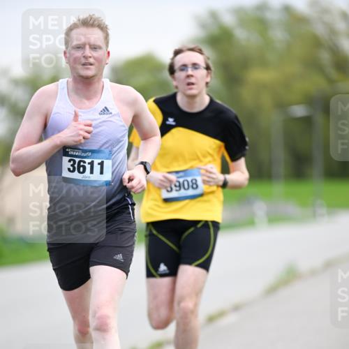 07.04.2024 - 43. Internationalen Wilhelmsburger Insellauf Dr. Thomas Lammeyer http://msf.ph/oto/6046102 07.04.2024 11:05:45 Laufen 43, 3611, 908 meine-sportfotos.de