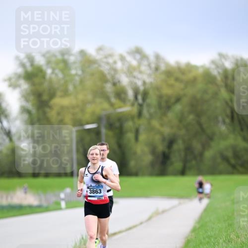 07.04.2024 - 43. Internationalen Wilhelmsburger Insellauf Dr. Thomas Lammeyer http://msf.ph/oto/6046121 07.04.2024 11:06:10 Laufen 3863, 3863 meine-sportfotos.de