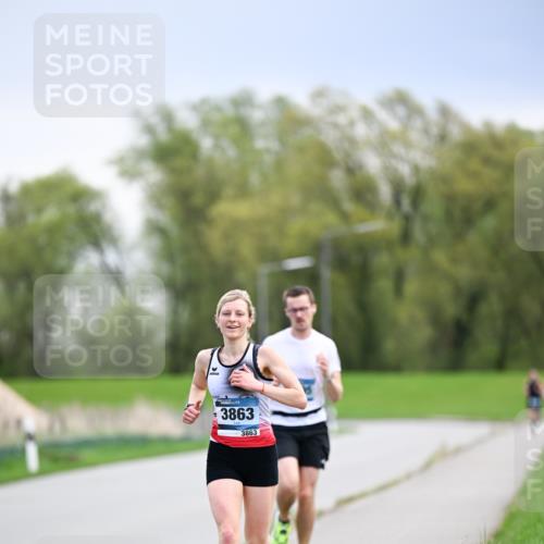 07.04.2024 - 43. Internationalen Wilhelmsburger Insellauf Dr. Thomas Lammeyer http://msf.ph/oto/6046146 07.04.2024 11:06:11 Laufen 3863, 3863 meine-sportfotos.de
