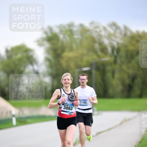 07.04.2024 - 43. Internationalen Wilhelmsburger Insellauf Dr. Thomas Lammeyer http://msf.ph/oto/6046152 07.04.2024 11:06:11 Laufen 3863, 3863, 2195 meine-sportfotos.de