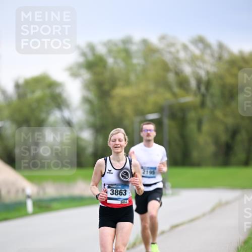 07.04.2024 - 43. Internationalen Wilhelmsburger Insellauf Dr. Thomas Lammeyer http://msf.ph/oto/6046154 07.04.2024 11:06:11 Laufen 3863, 3863 meine-sportfotos.de