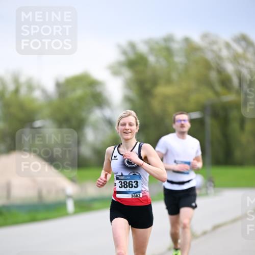 07.04.2024 - 43. Internationalen Wilhelmsburger Insellauf Dr. Thomas Lammeyer http://msf.ph/oto/6046166 07.04.2024 11:06:12 Laufen 3863, 3863 meine-sportfotos.de