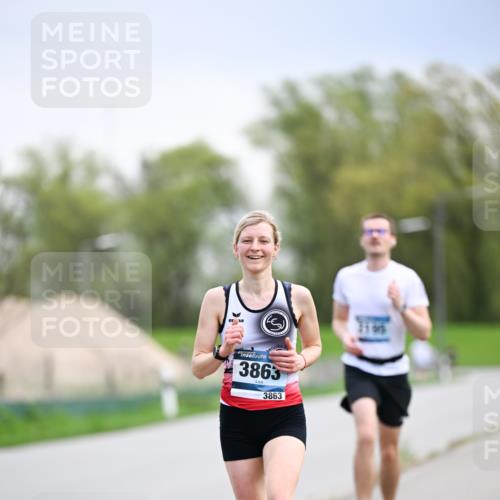 07.04.2024 - 43. Internationalen Wilhelmsburger Insellauf Dr. Thomas Lammeyer http://msf.ph/oto/6046170 07.04.2024 11:06:12 Laufen 3863, 3863 meine-sportfotos.de
