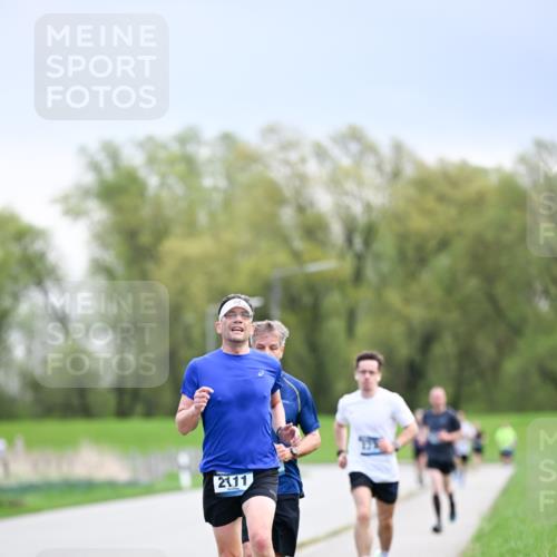 07.04.2024 - 43. Internationalen Wilhelmsburger Insellauf Dr. Thomas Lammeyer http://msf.ph/oto/6046248 07.04.2024 11:06:46 Laufen 2111 meine-sportfotos.de