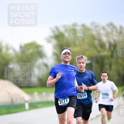 07.04.2024 - 43. Internationalen Wilhelmsburger Insellauf Dr. Thomas Lammeyer http://msf.ph/oto/6046274 07.04.2024 11:06:48 Laufen 2111, 2819 meine-sportfotos.de