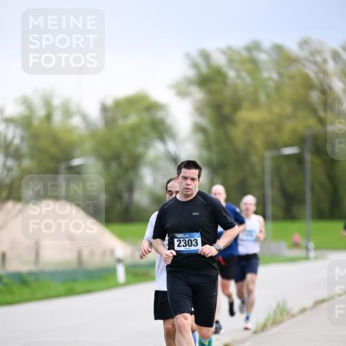 07.04.2024 - 43. Internationalen Wilhelmsburger Insellauf Dr. Thomas Lammeyer http://msf.ph/oto/6046408 07.04.2024 11:07:09 Laufen 2303 meine-sportfotos.de