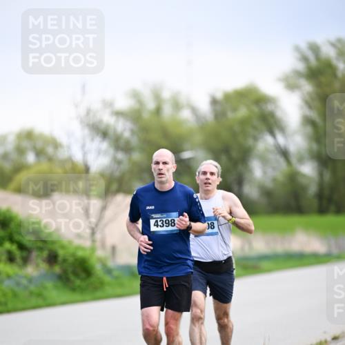 07.04.2024 - 43. Internationalen Wilhelmsburger Insellauf Dr. Thomas Lammeyer http://msf.ph/oto/6046449 07.04.2024 11:07:13 Laufen 4398, 08 meine-sportfotos.de